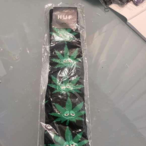 HUF Other - New in plastic